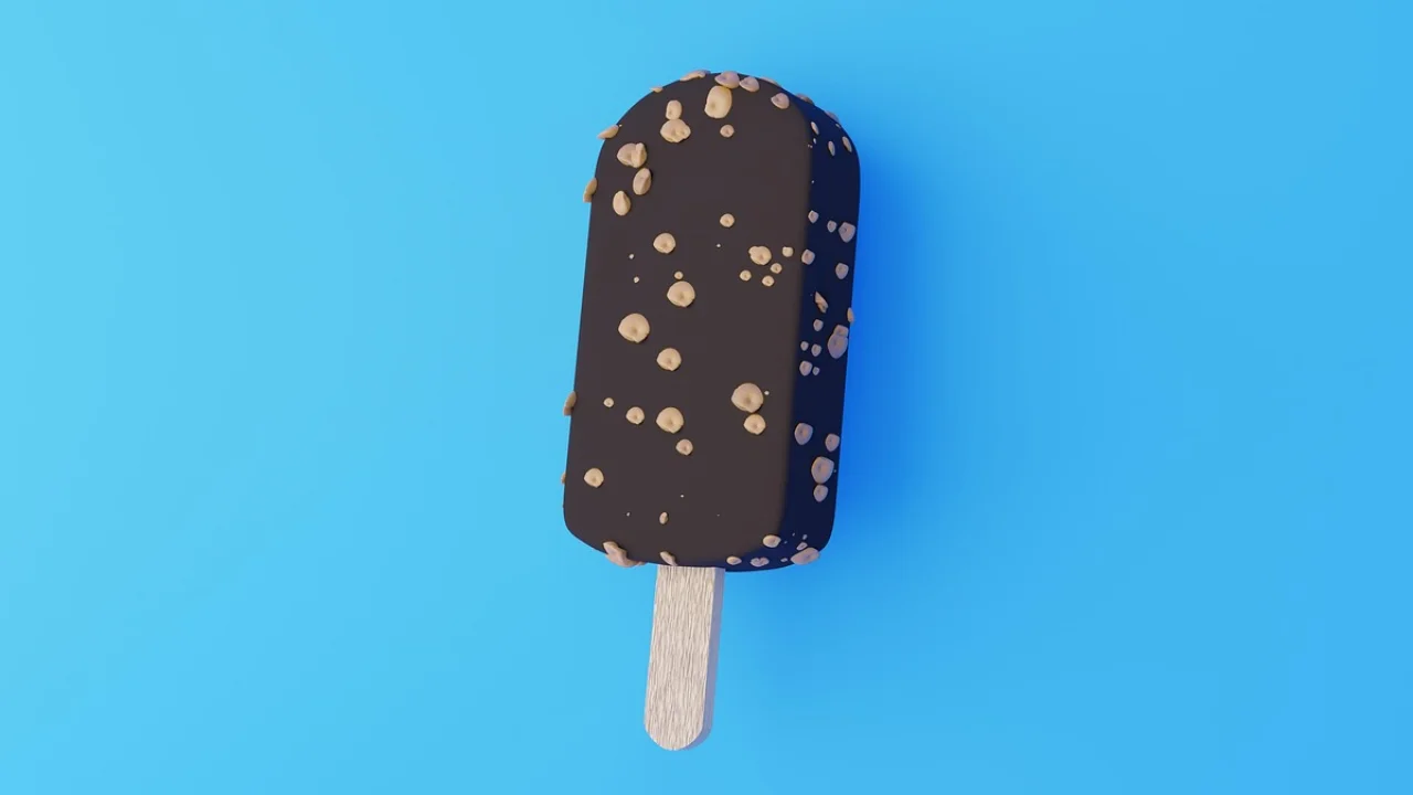 Geladinho de morango com textura cremosa servido gelado.