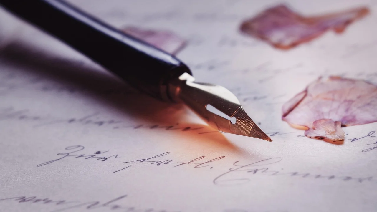Detalhe de texto com poderes específicos em uma procuração.