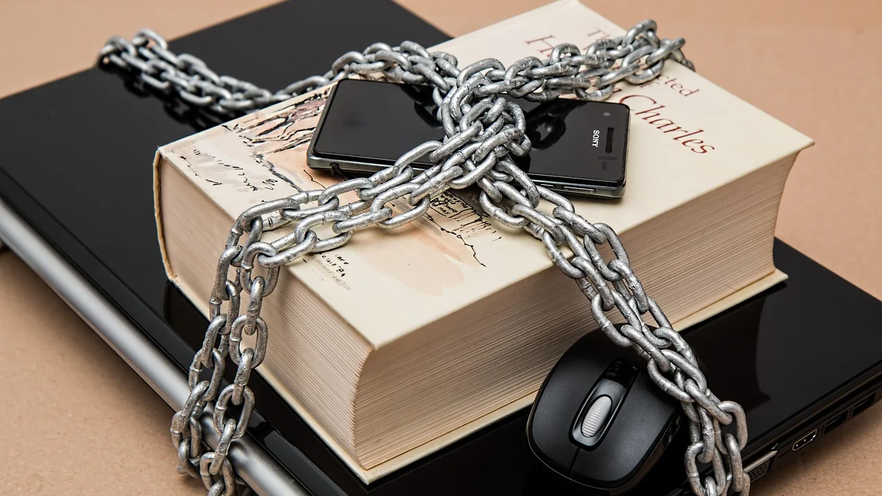 Verificação em duas etapas ativa ajuda a proteger a conta.